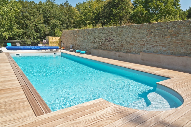 pose liner piscine