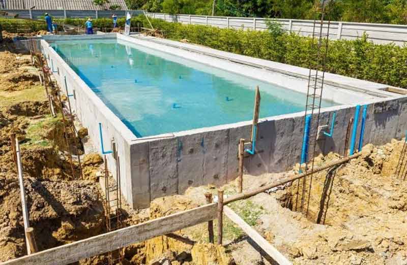 Prix d'une piscine en kit enterrée en béton