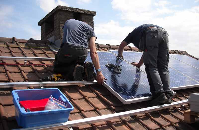 Prix de pose panneaux photovoltaïques