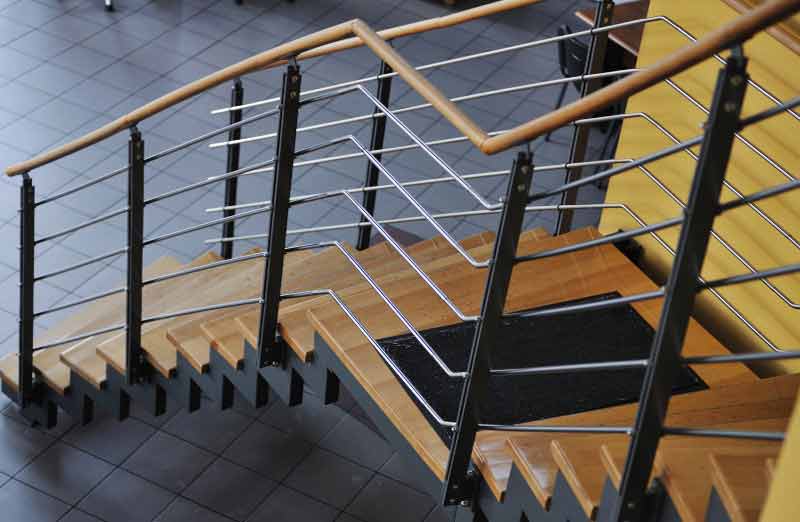 Rampe d'escalier mixte