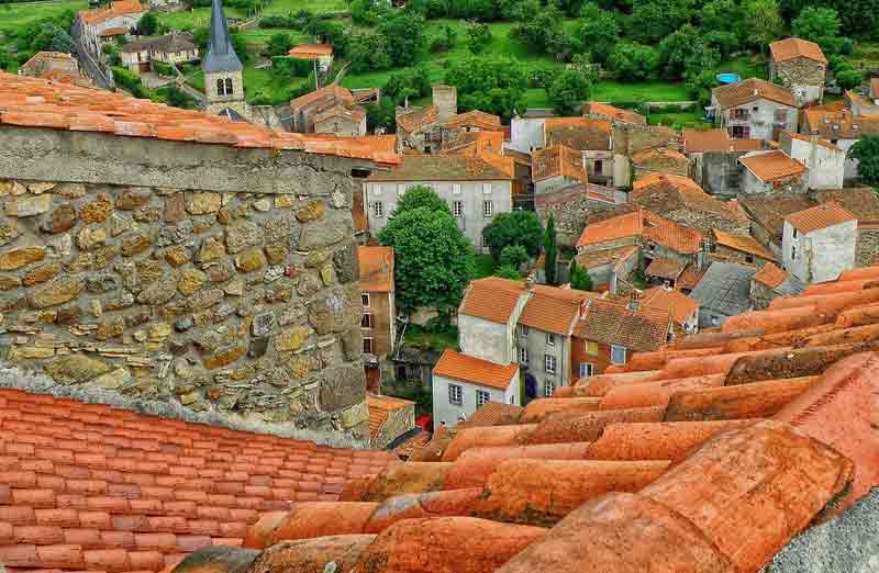 Toiture : à chaque région son type de tuiles