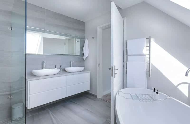 Comment placer les meubles dans une salle de bain ?