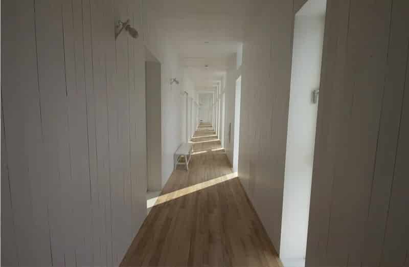 Comment bien choisir le revêtement de sol d'un corridor ?