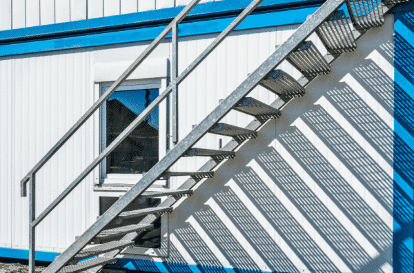 maison container et escalier