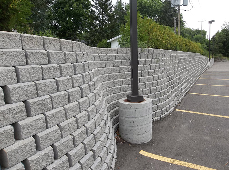 beau mur de soutènement