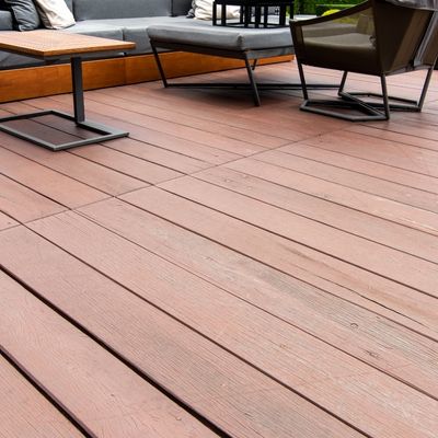 terrasse en bois suspendue en kit