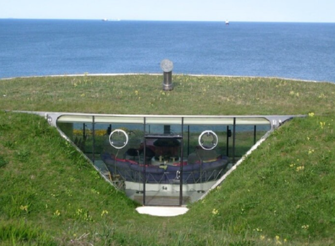 maison enterrée bord de mer