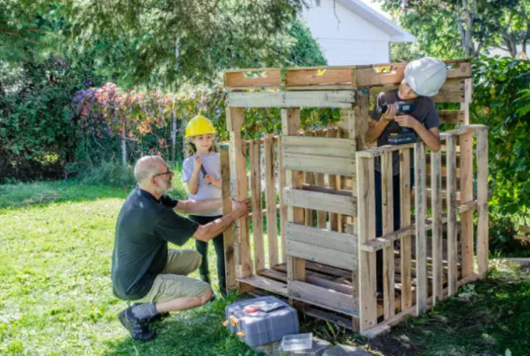 cabane pour enfant en palette