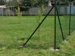Qu’est ce qu’une jambe de force pour grillage rigide ?
