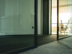 Pose de moquette de pierre : Tout ce qu’il faut savoir