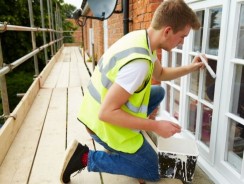 Comment utiliser la peinture acrylique pour peindre les murs extérieurs ?