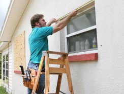 Urgence dépannage : quand faire appel à des professionnels pour réparer vos volets ?