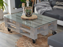 Créez votre propre table basse palette pour un intérieur tendance