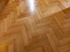 Comment protéger un parquet en bois : le guide complet pour la vitrification